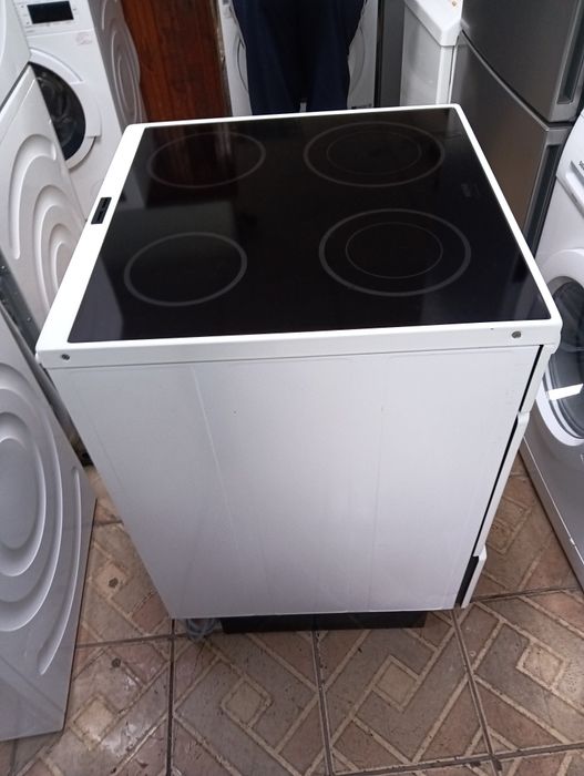 Уникална печка с керамичен плот Voss Electrolux с 2 години гаранция