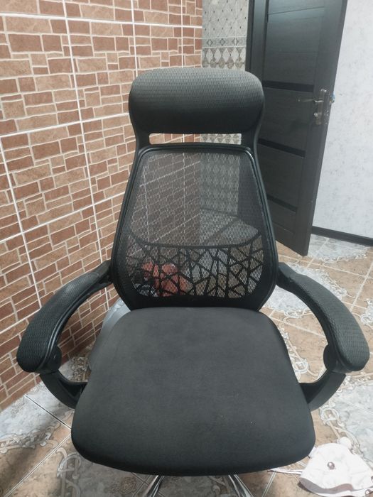 Продам Кресло офисное