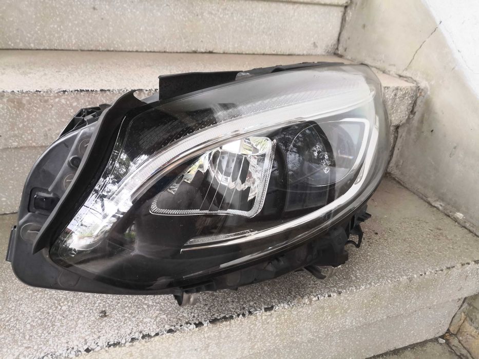 Фар Mercedes W246 B-classa LED ляв/Фар Мерцедес W246 Оригинален