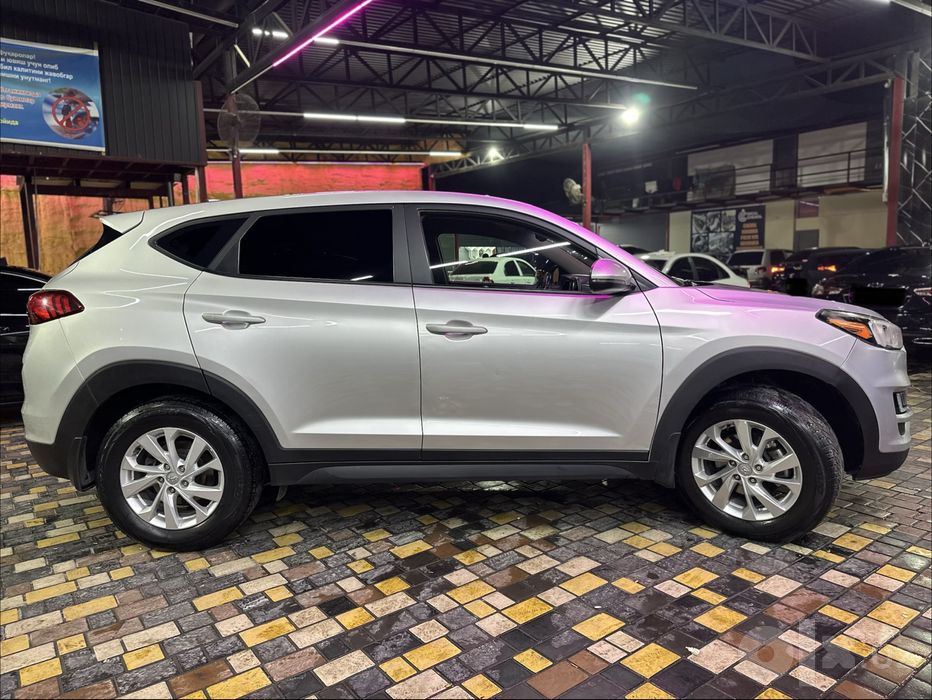 hyundai tucson avtomat