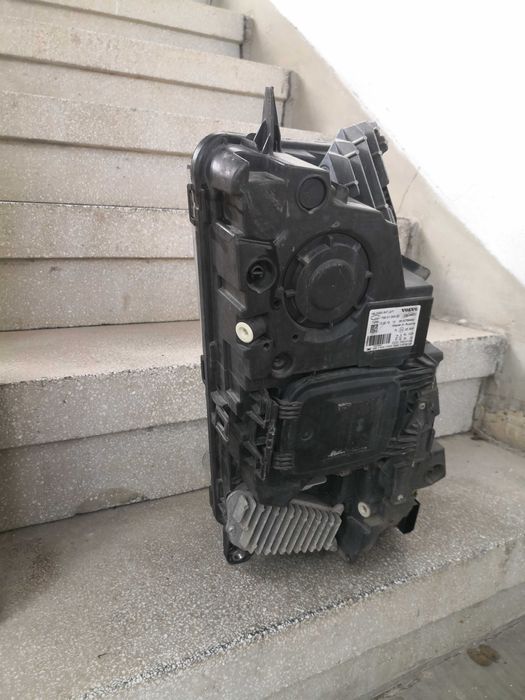 Фар Volvo FH LED ляв/Фар Volvo FH16 FH4/Фар Волво ФХ Оригинален