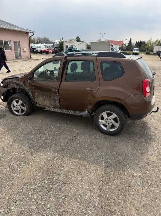 Dezmembrari Dacia Duster 2012 SUV 1598-Ansamblu stergator cu motoras