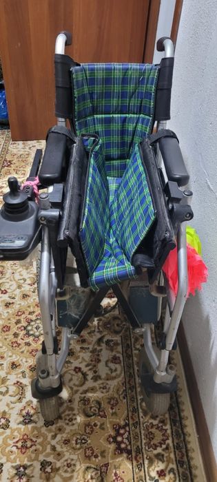 Инвалидни коляска Электроныи Инвалидни коляска