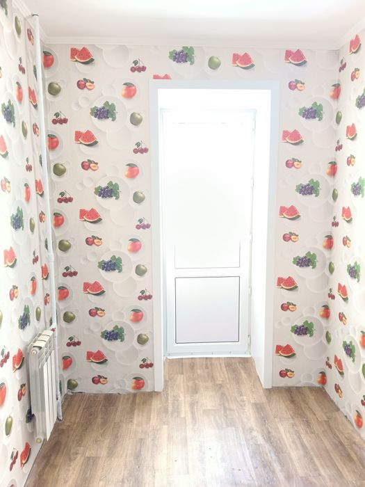 Продам 1 комн квар. 7-52-3 этаж.