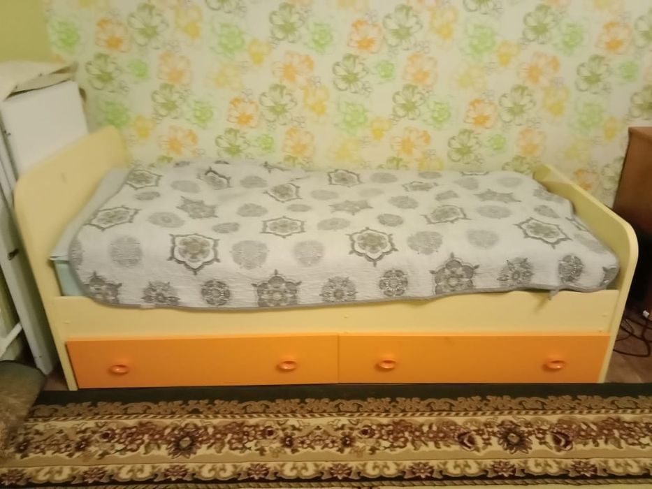 Детский мебель шкаф, 2 кровати