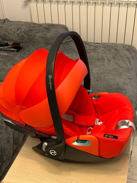 Scoica Cybex cloud Z I-size + adaptori