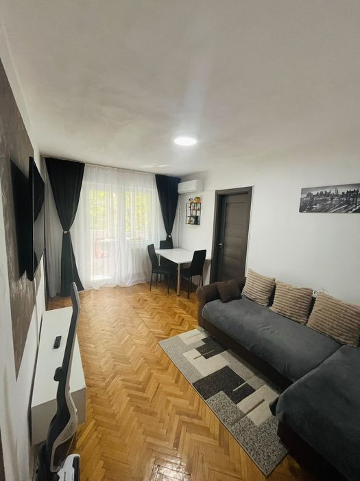 Apartament 3 camere zona Dacia