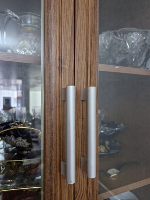 Сервант для посуды