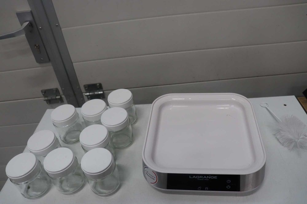 Уред за Кисело Мляко и Йогурт LAGRANGE 459002, 1.5L, 18W