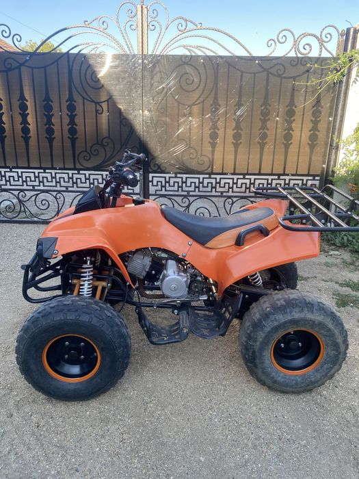 Vând atv de 125cc