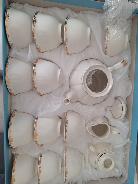 Продам сервис чайный новый