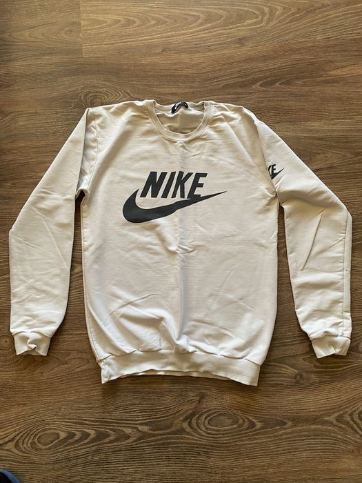 Блузи Nike, Calvin Klein, Under Armour, Guess, Tommy Jeans