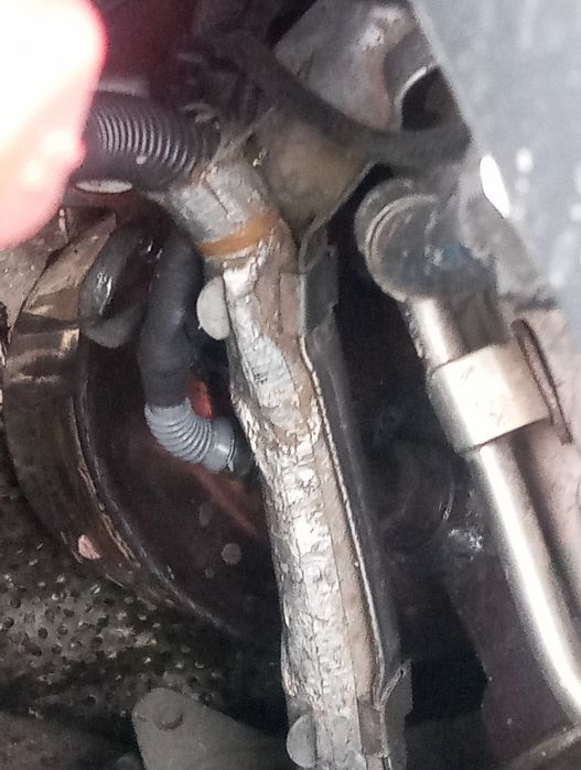 BMW 318d 143 cp an Fabr 2011