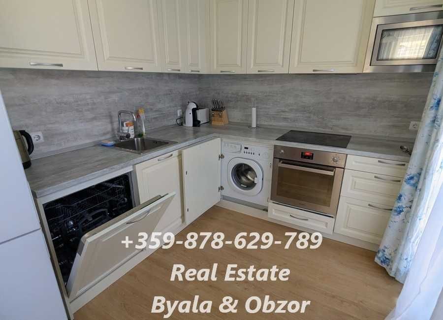 Продава се Четиристаен апартамент в Бяла - 140 кв.м за 822 €/кв.м - Снимка #3