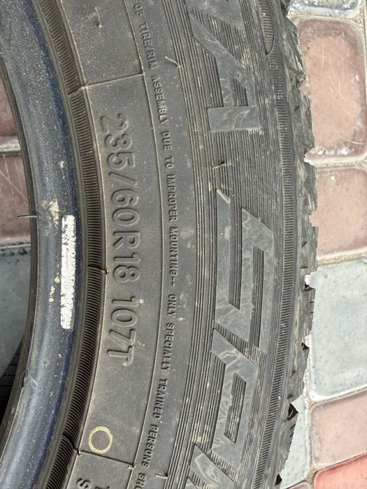 Шины зимние Nitto 235 60 r18