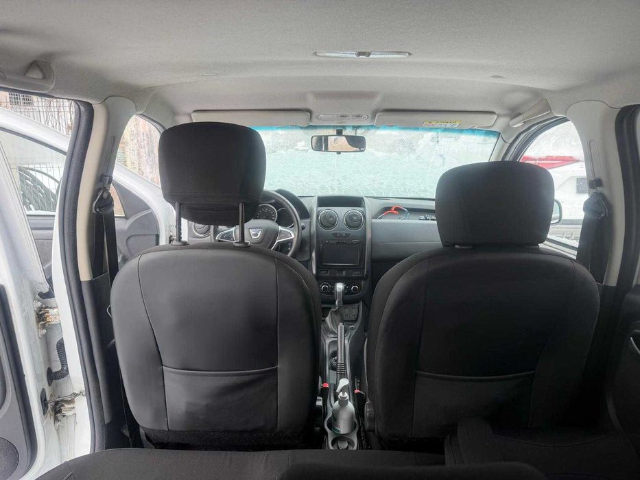 Dacia Duster 1.5 dci 110 cp cutie automata
