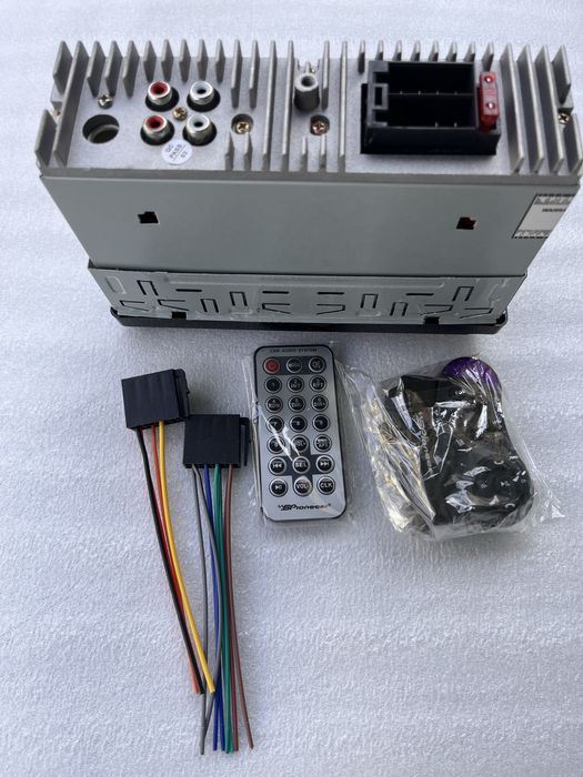 Магнитола автомобильная