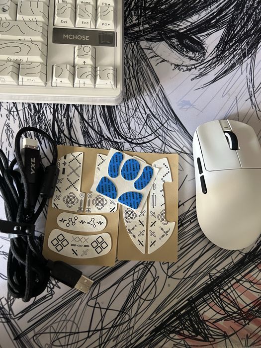 Мышь VXE R1 PRO MAX белый