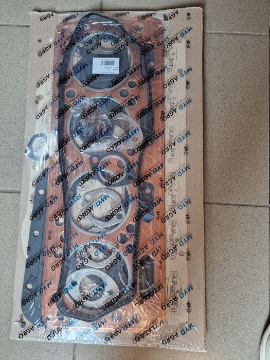 Set garnituri tractor fiat 850 garnituri motor toate preț 850 lei orig