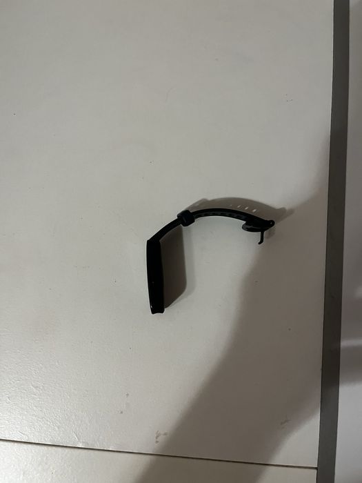 Продам часы huawei band 8