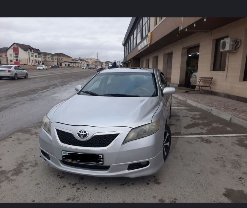 Срочно продается Тайота  Camry 40