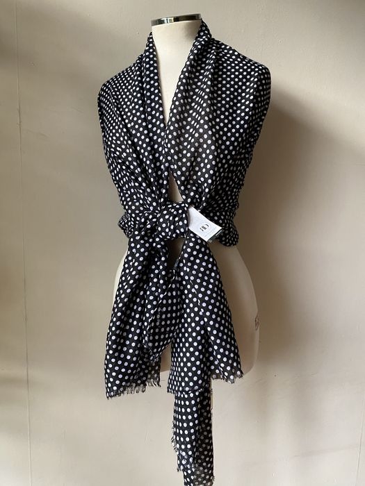 Черен шал от коприна, алпака, пашмина, кашмир, вълна/ различни видове