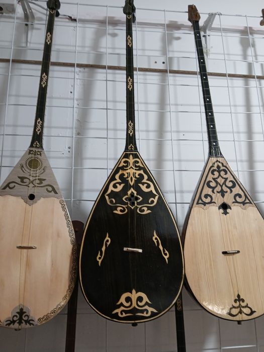 Домбыра сатылымда