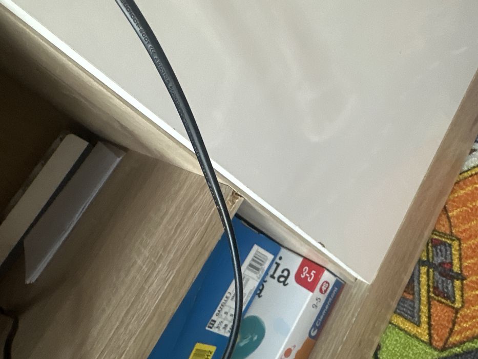 Comoda televizor