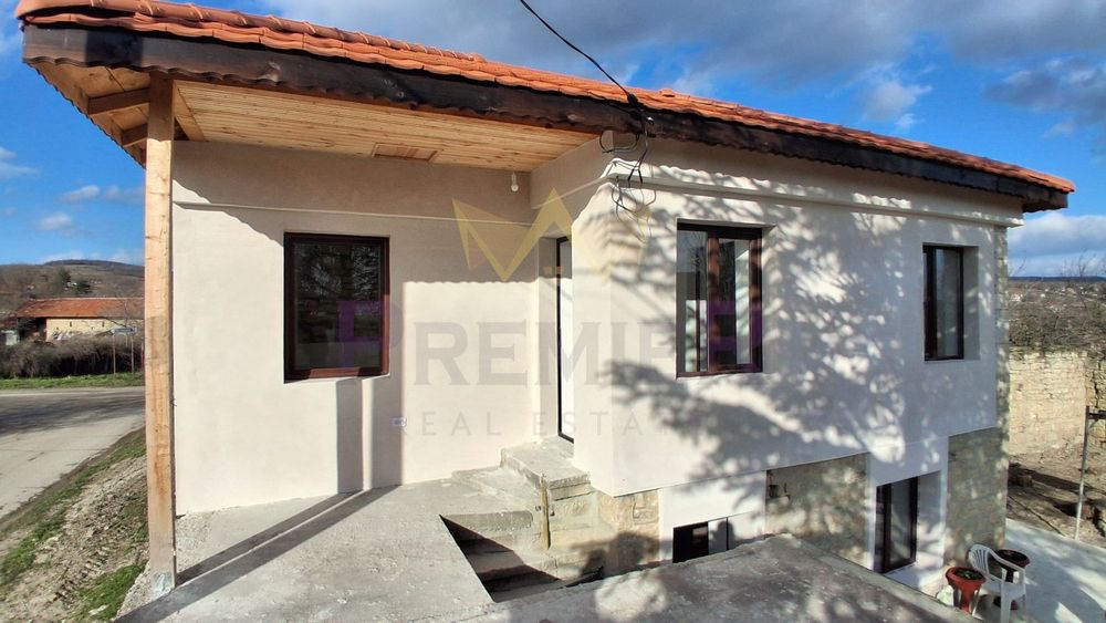 Продава се Къща в с. Манастир, Област Варна - 100 кв.м за 408 €/кв.м - Снимка #3