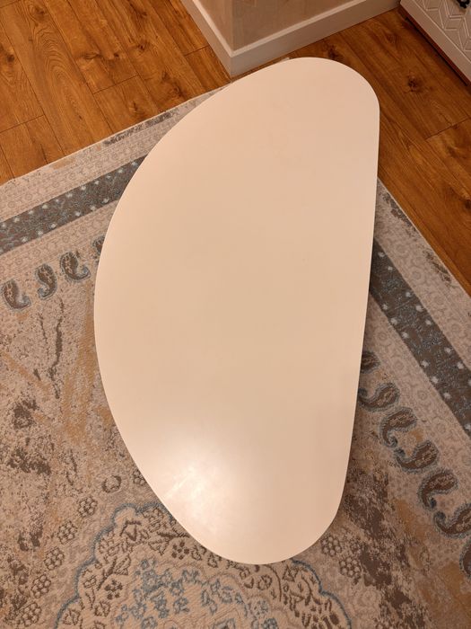 Столик журнальный новый