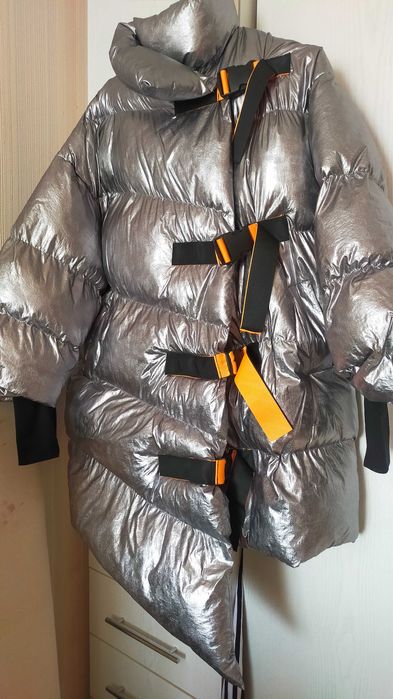 Куртка модная оверсайз.