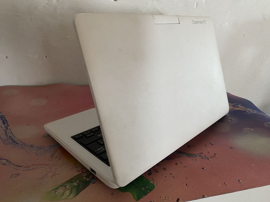 Ноутбук Classmate N4000