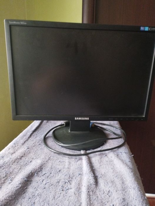 Монитор Самсунг продам недорого