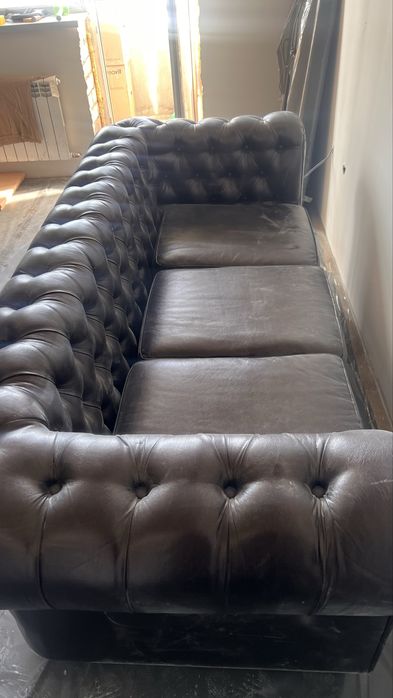 Диван с экокожи б/у в отличном состояни
