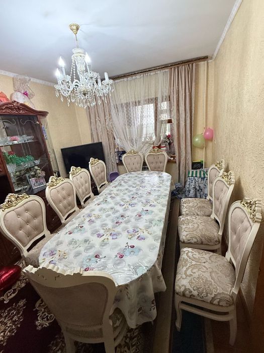 Стол стуль сатылады