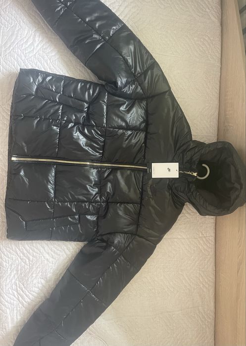 Чисто ново яке на NIKE