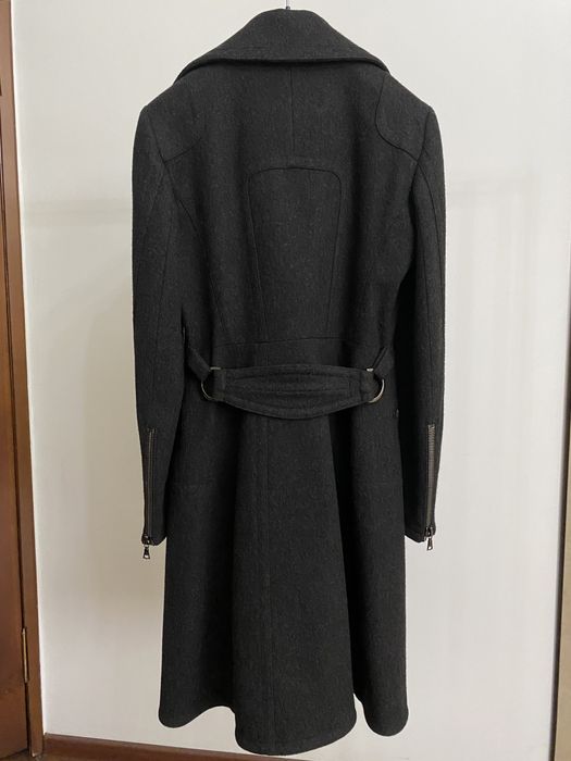 Верхняя женская одежда