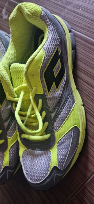Adidași Lotto 43/44
