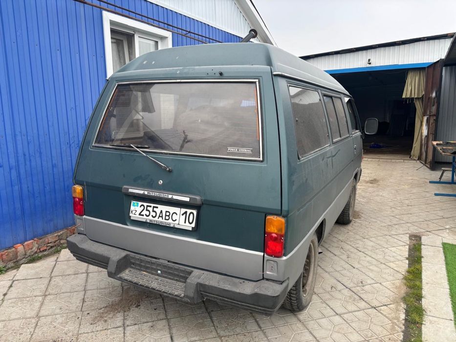 Продам машину! В хорошем состоянии!