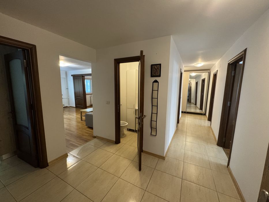 Apartament 4 camere decomandat Lujerului  Militari