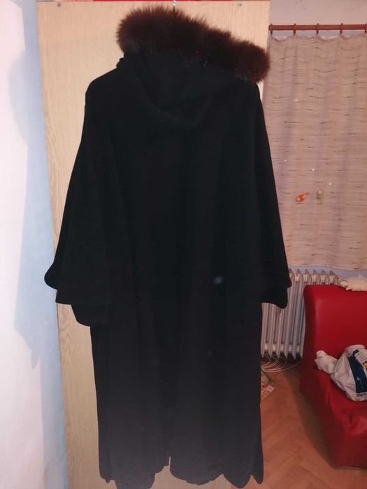 Зимно палто за едра дама