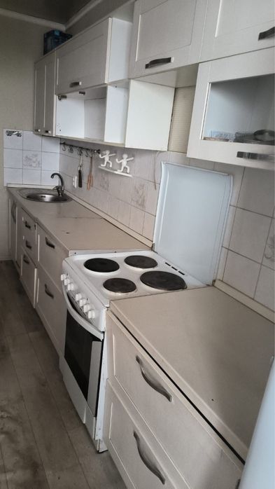 Продам кухонный гарнитур