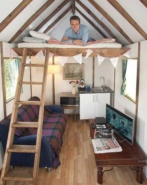 Гостиничный или дачный домик.