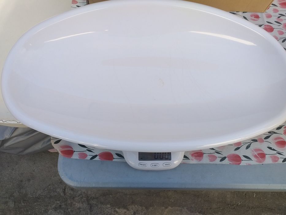 Cântar pentru nou născuti.
