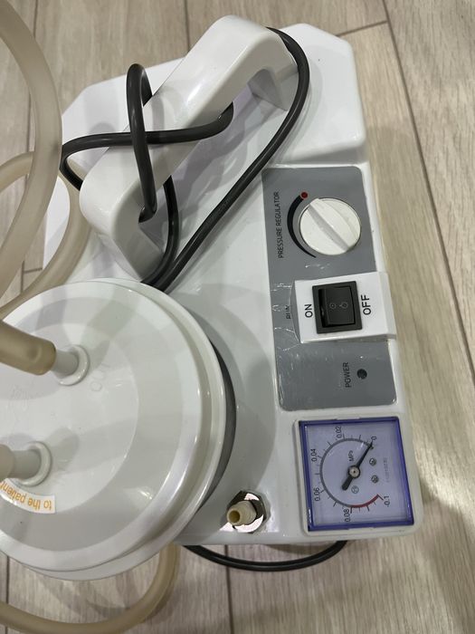 Хирургический отсасыватель