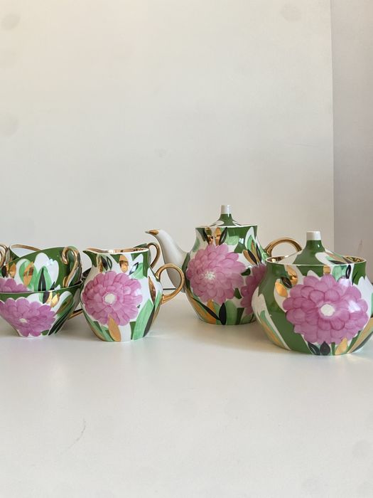 Продам сервиз Дулево на 12 персон