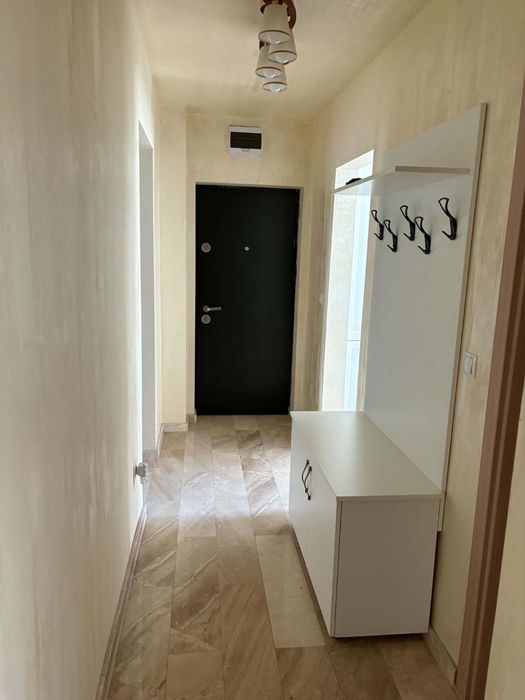 Apartament 3 camere decomandat de vânzare