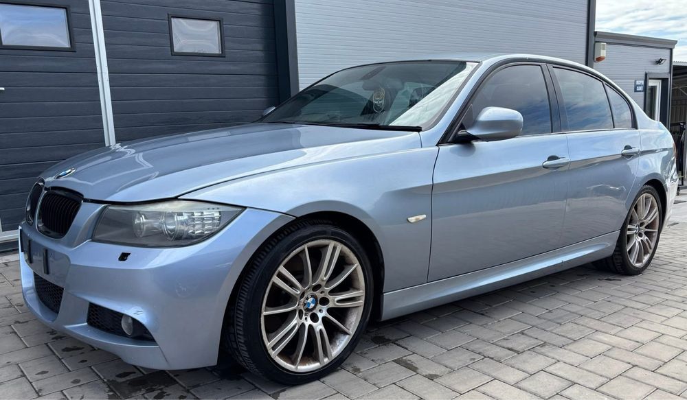Dezmembrez BMW 325d N57 3.0d M-Pack E90Lci an 2011 ,M ,Xenon adaptiv