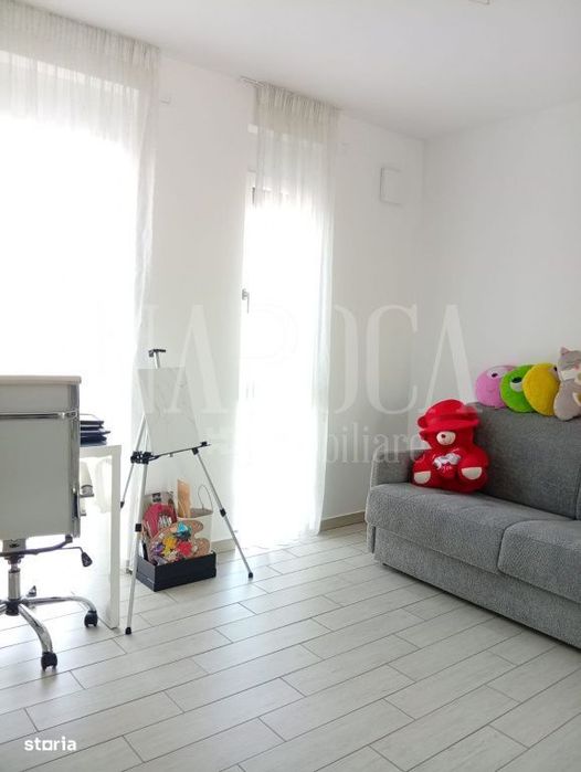 Apartament 4 camere de vanzare in Universitatii Oradea, Oradea
