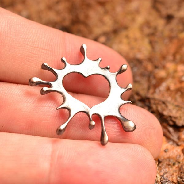Сребърен медальон 925 „Сърце-пръски" – талисман на творческата енергия